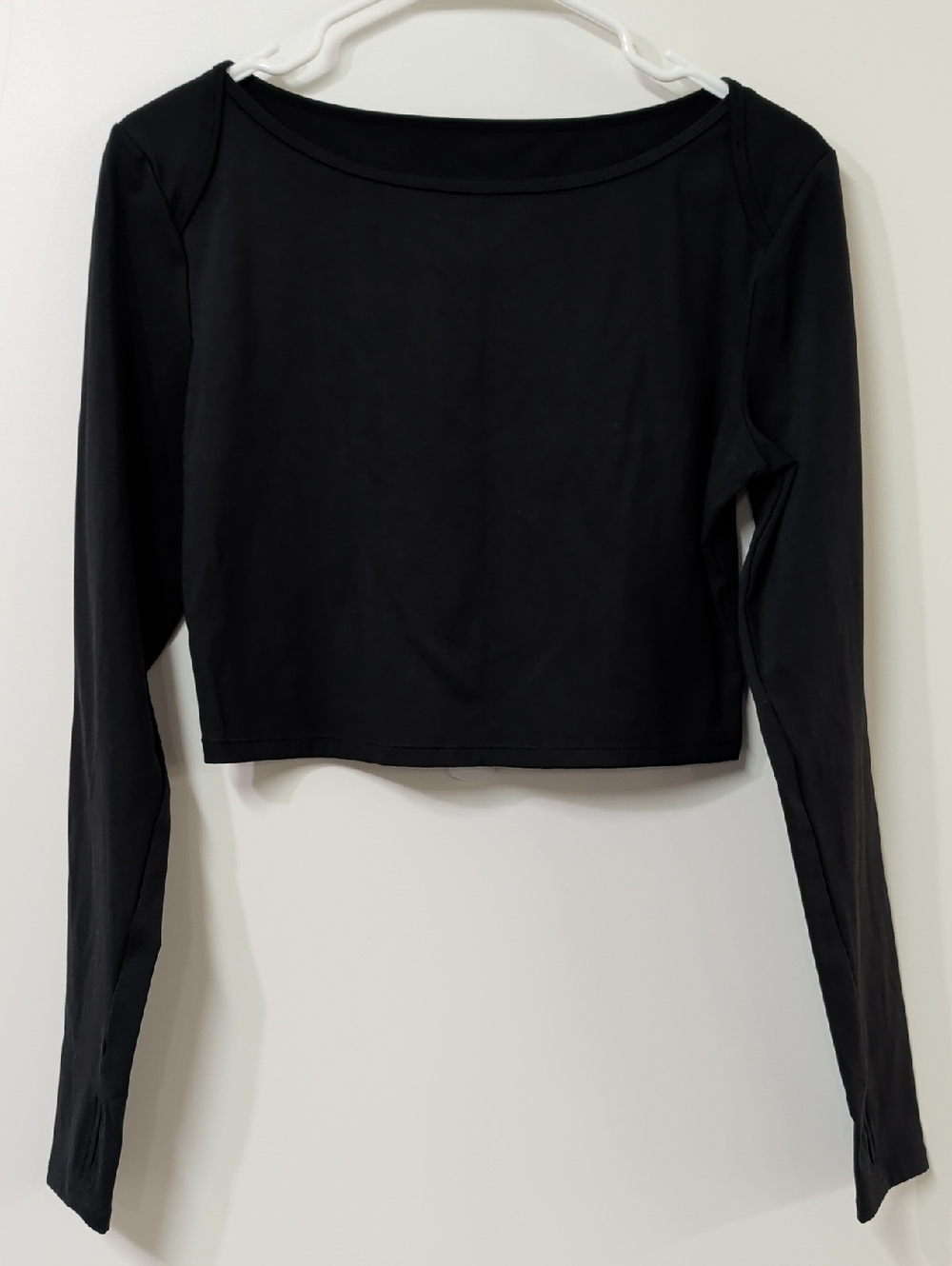 Halara Black Boat Neck Thumbhole Cropped Sports Top Size Large